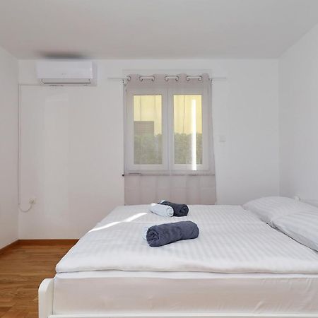 Apartments Oliva วรซี ภายนอก รูปภาพ