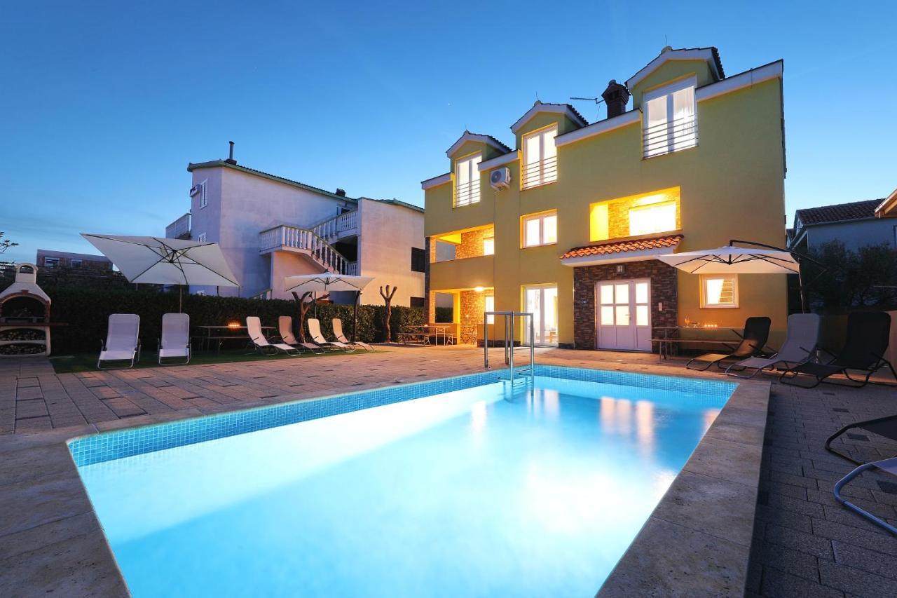 Apartments Oliva วรซี ภายนอก รูปภาพ