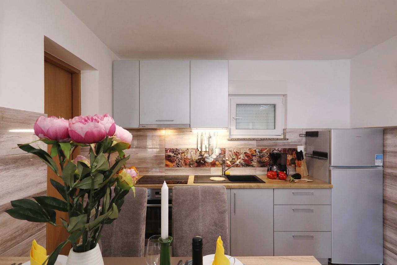 Apartments Oliva วรซี ภายนอก รูปภาพ