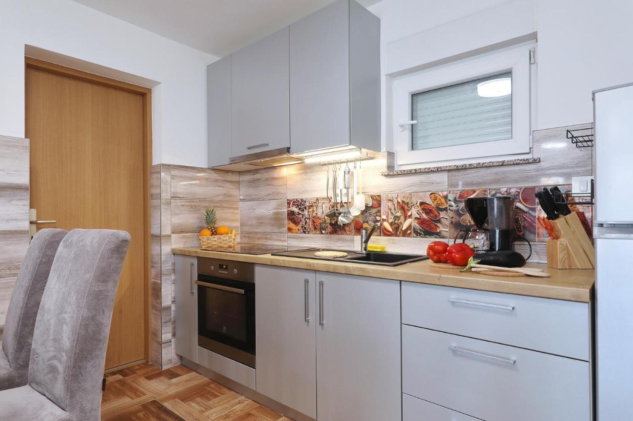 Apartments Oliva วรซี ภายนอก รูปภาพ