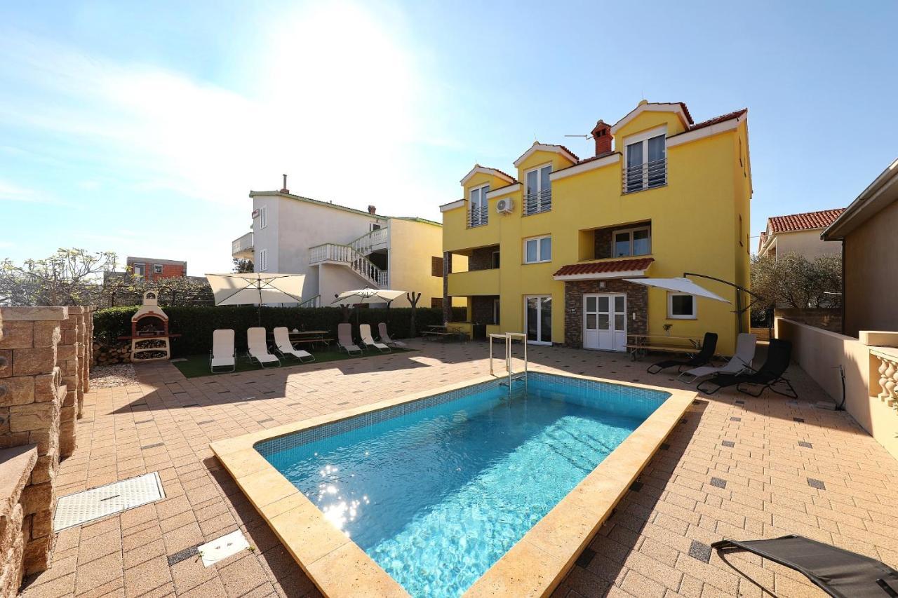 Apartments Oliva วรซี ภายนอก รูปภาพ